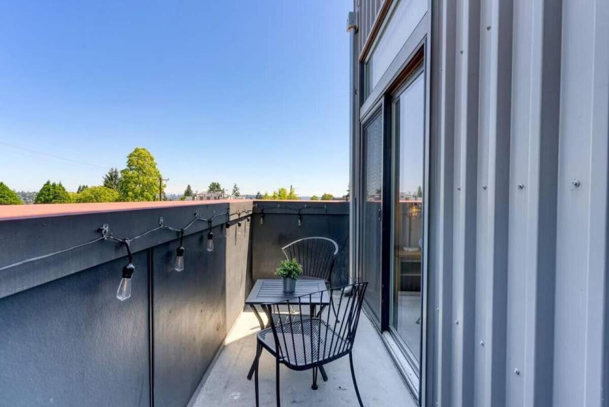 Apartment Modern Ballard Townhome With Rooftop Views *