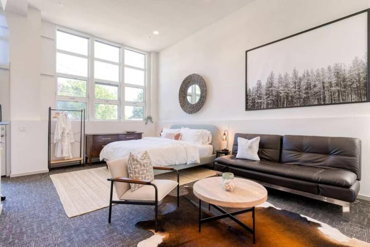 Apartment Modern Ballard Townhome With Rooftop Views Seattle